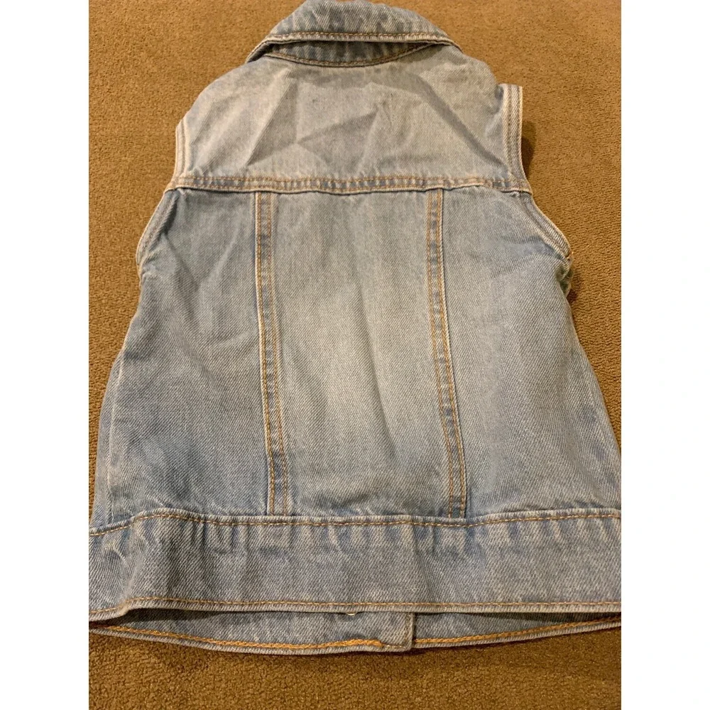 Girls Toddler Old Navy Sleeveless Denim Jean Jacket Size XS (5) (AH)